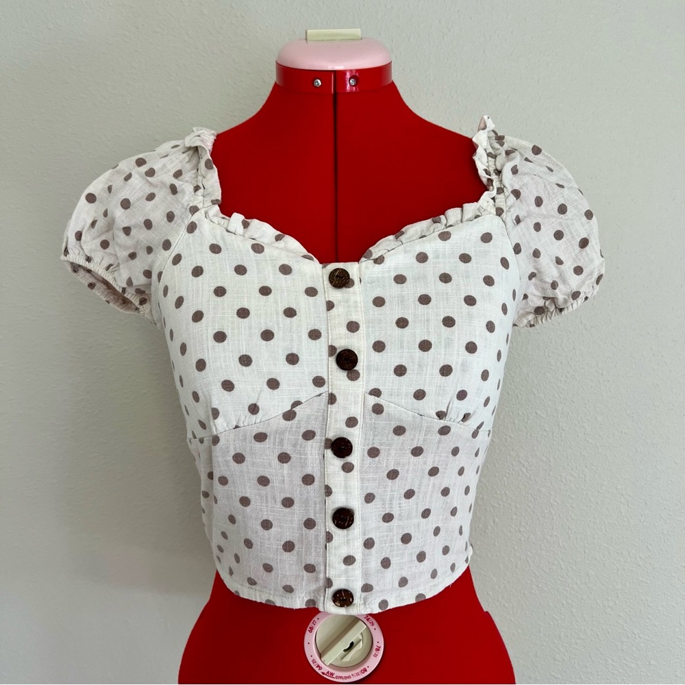 Monteau Los Angeles Short Sleeve Crop Top White Gray Polka Dots Small